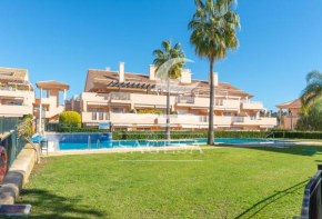 Гостиница Los Jardines de Santa Maria Golf  Марбелья